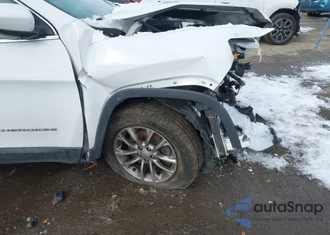 2019 Jeep Cherokee Latitude Plus 4X4 из США, поврежденный, VIN 1C4PJMLB7KD182548